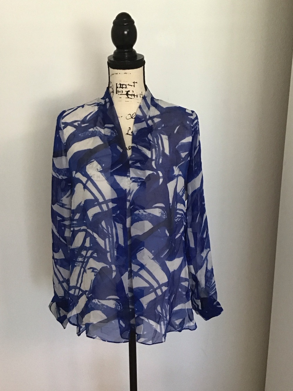 Vince Camuto Sheer Blue Abstract Print Women's Blouse